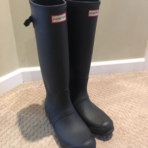 HUNTER BOOTS